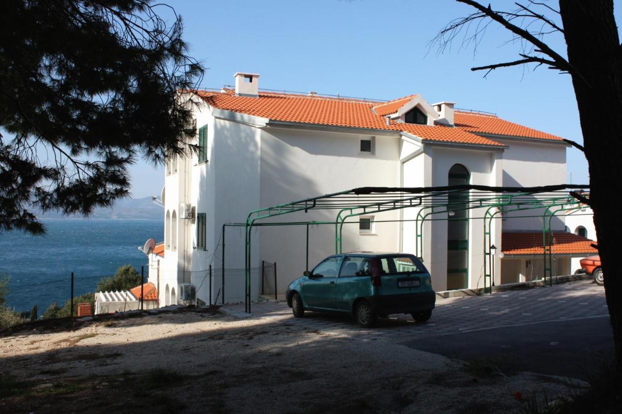 By The Sea Balica Rat, Omis - 4868 Apartment Celina