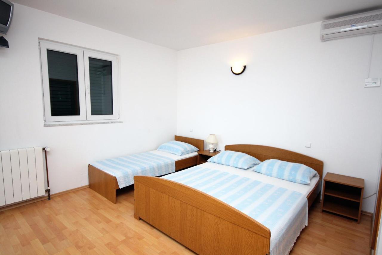 By The Sea Balica Rat, Omis - 4868 Apartment *