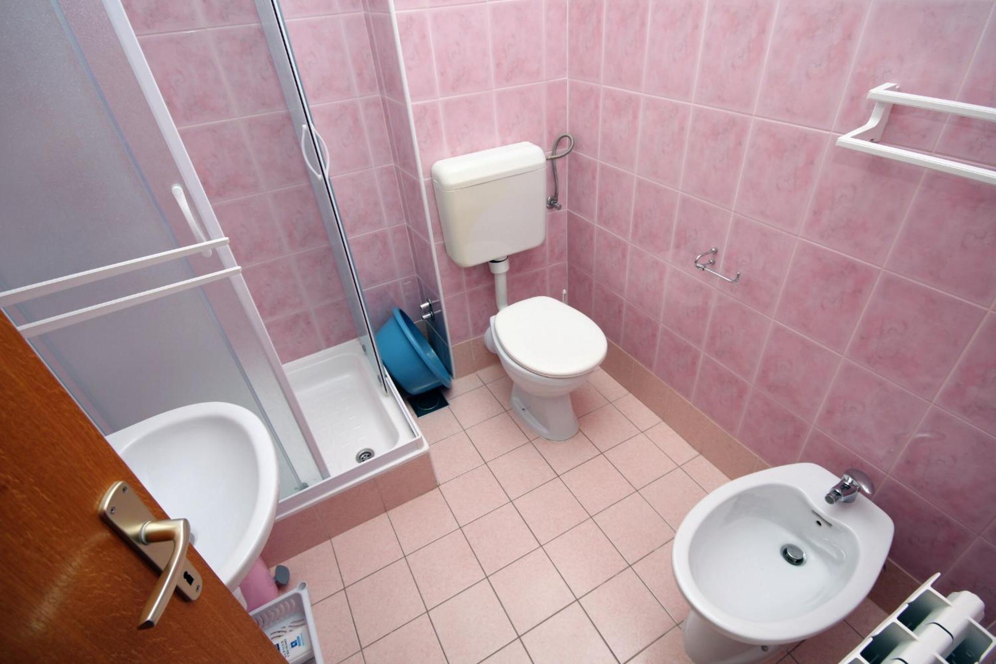 Apartment By The Sea Balica Rat, Omis - 4868 Celina