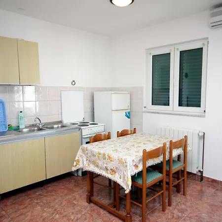 Apartments By The Sea Balica Rat, Omis - 4868 Celina Zewnętrze zdjęcie