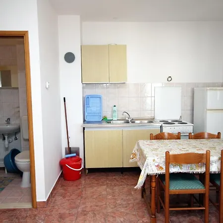 Apartments By The Sea Balica Rat, Omis - 4868 Celina Zewnętrze zdjęcie
